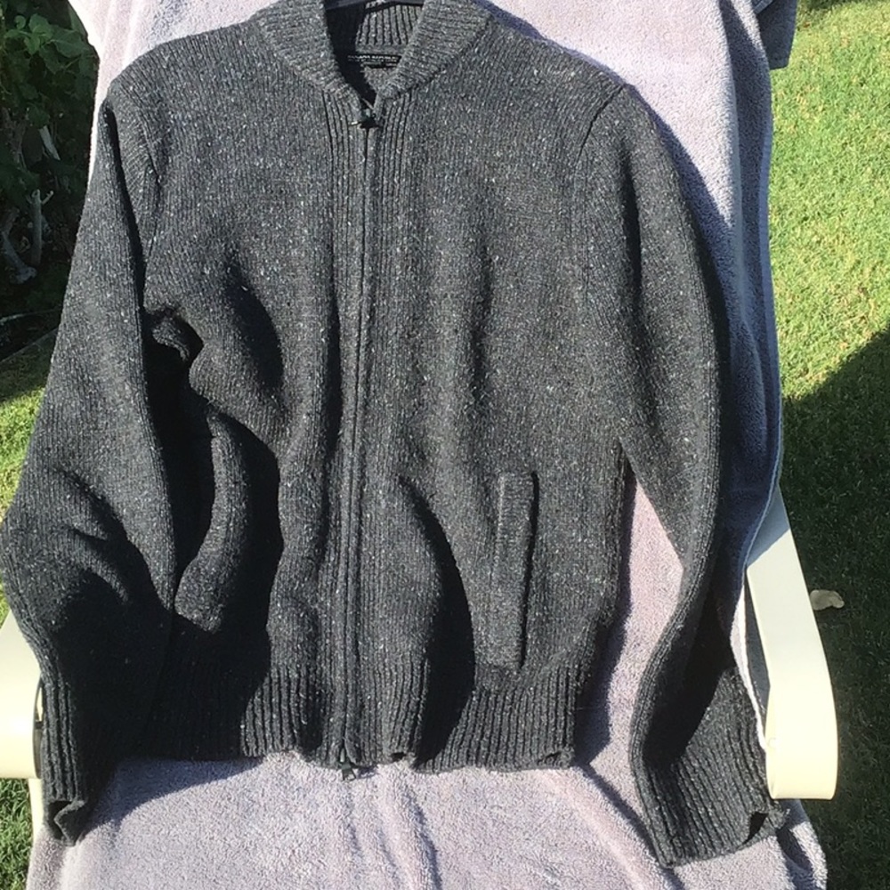 Banana Republic grayish mixed color zipper sweater